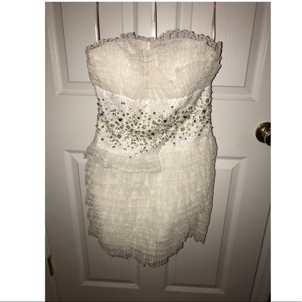 Terani Couture size 2 short semi length dress